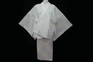 Weißer nibushiki Kimono