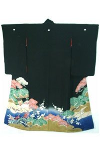 Kuro Tomesode Kimono in Schwarz.
